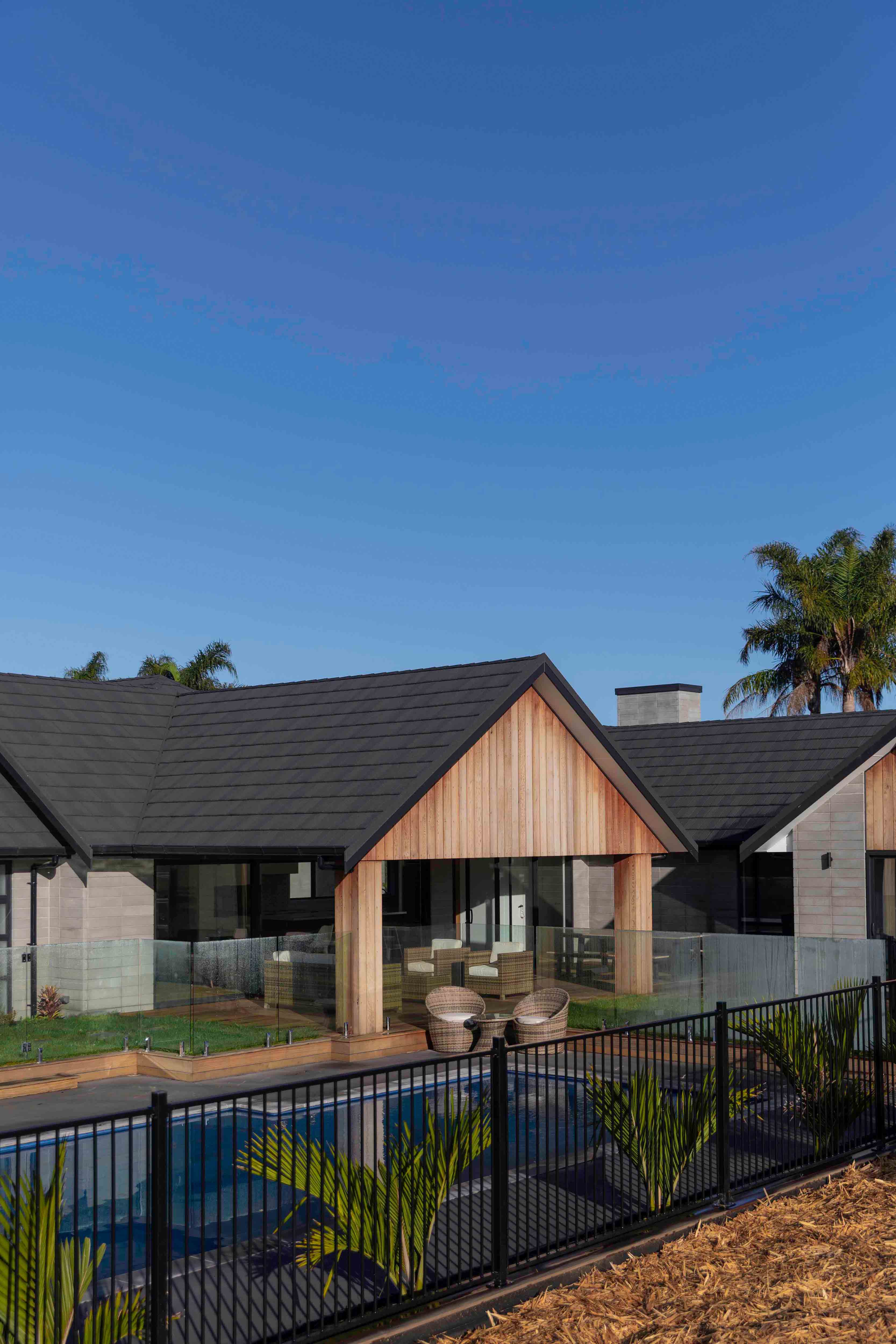 CF Shake, Charcoal Blend, New Build, New Roof, Architecturally Designed, Pool